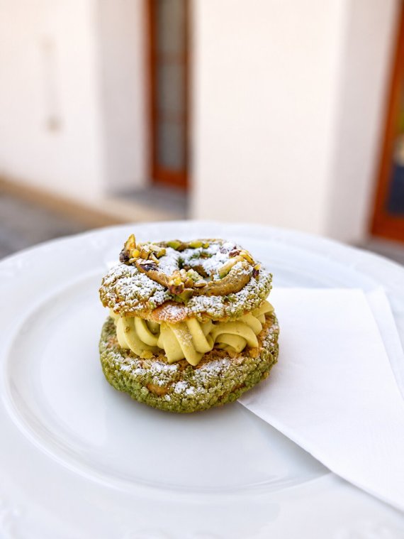 Mini pistáciový věneček "Paris Brest"