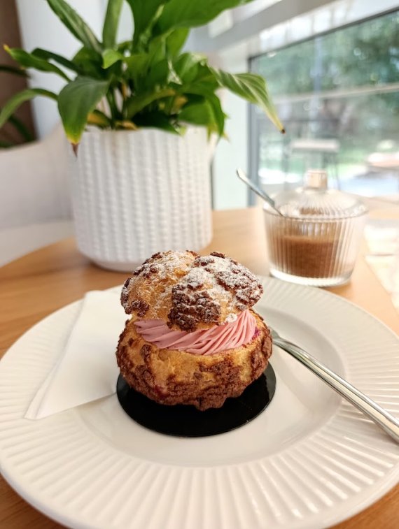 Větrník (choux) lesní ovoce